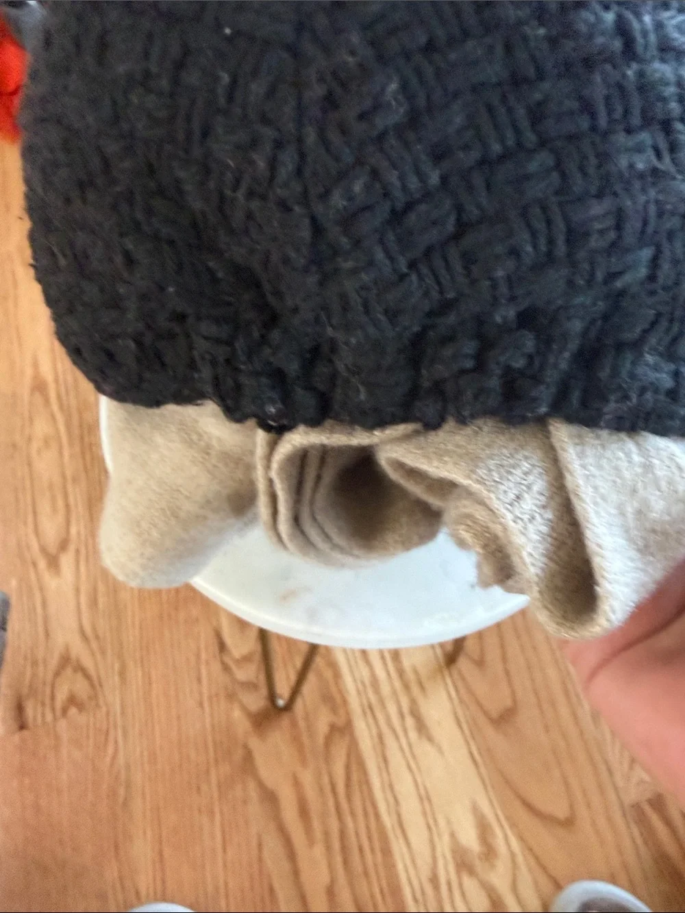 Women Black Textured Knit page boy Cap with vizor wool blend